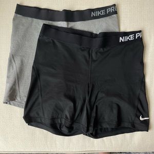Bundle of 2 Nike Pro Spandex
